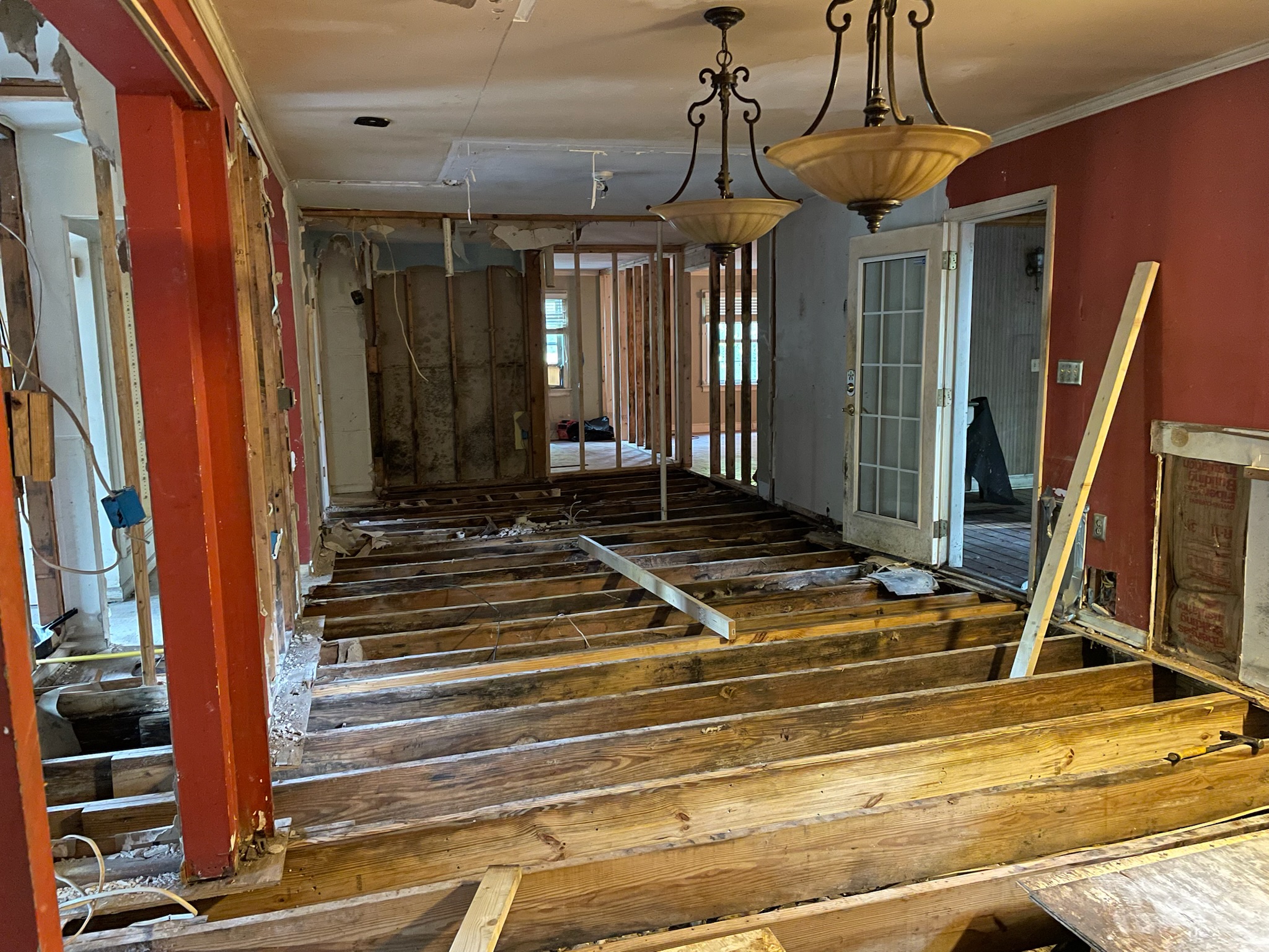 1433 Demo Subfloor